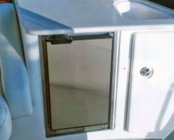 Nova Kool R1200 12-24 Volts - 33L Single Door Marine Fridge - SS Frame and SS Look Door Panel - Suitable for Boats, Caravans, Motorhomes and RVs (R1200) - Image 2